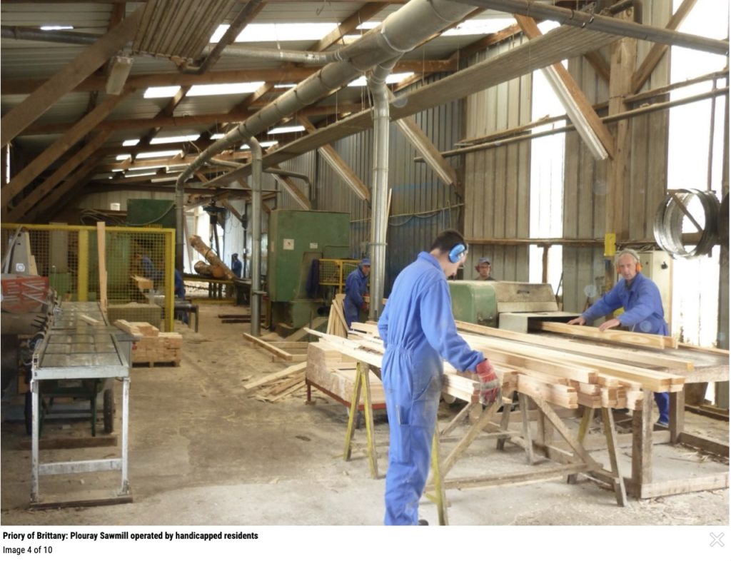 Supporting at-risk Youth - France